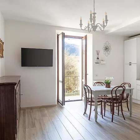 Apartment Cadepulan - *