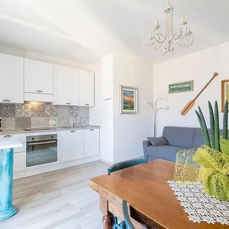 Cadepulan - * 科莫