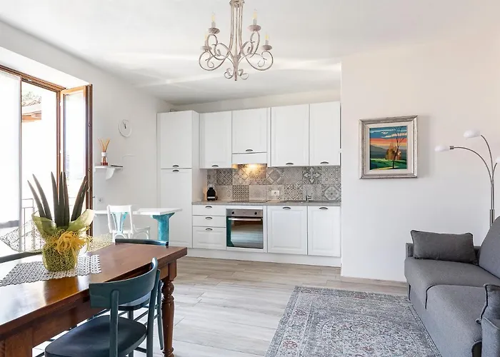 Cadepulan - * كومو