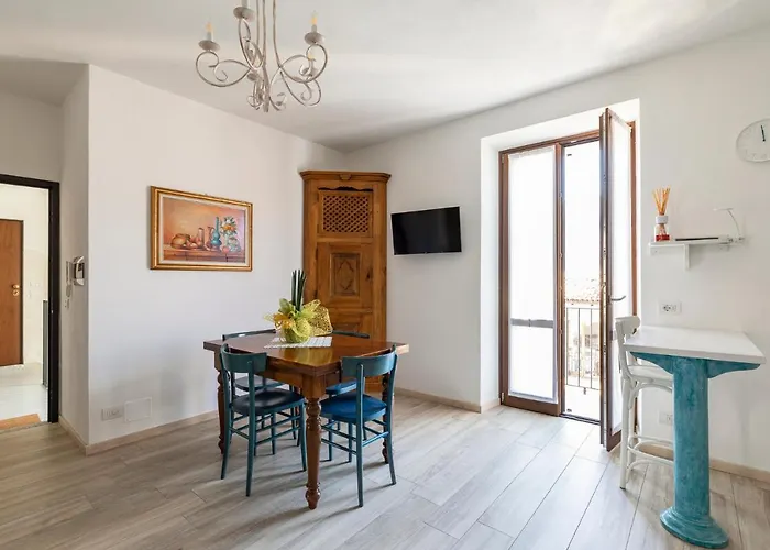 Apartment Cadepulan - *